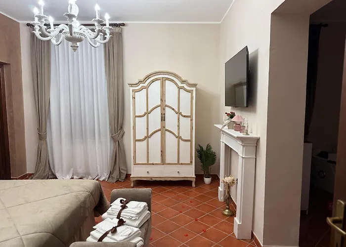 לינה וארוחת בוקר La Dimora 4*